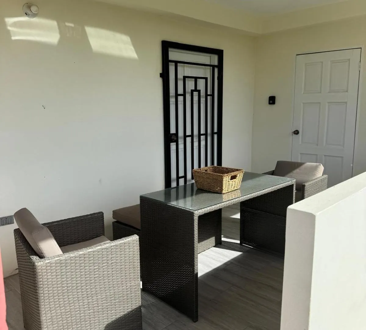 Miss Pea Apartments Краун-Пойнт