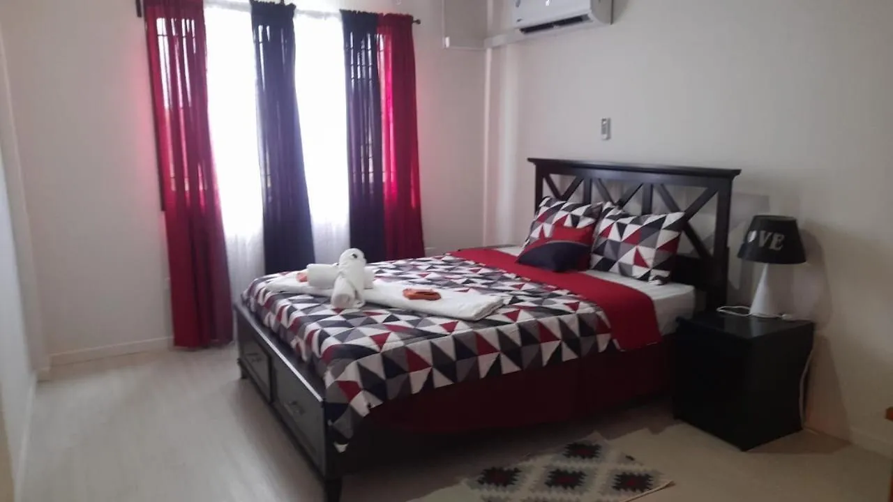 Miss Pea Apartments Краун-Пойнт